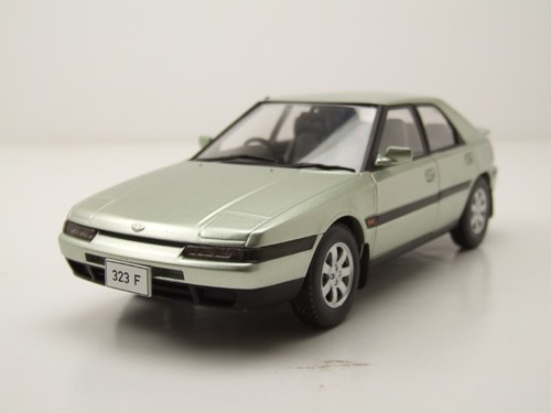 Modellino auto mazda - 323, rhd